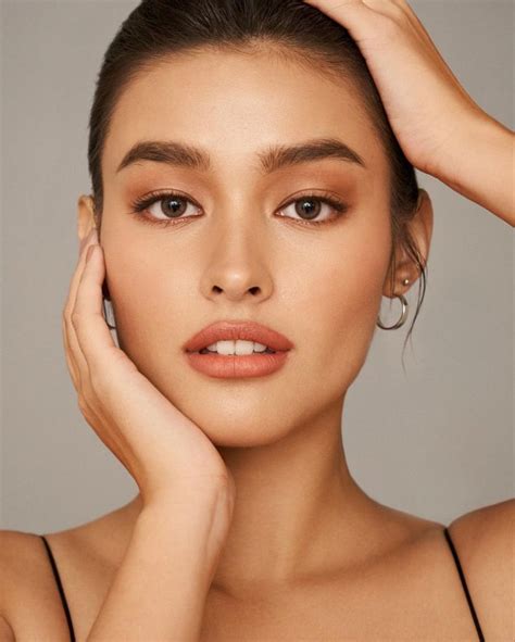 liza soberano bold|Get Liza Soberano’s bold, new look with these 4 makeup products.